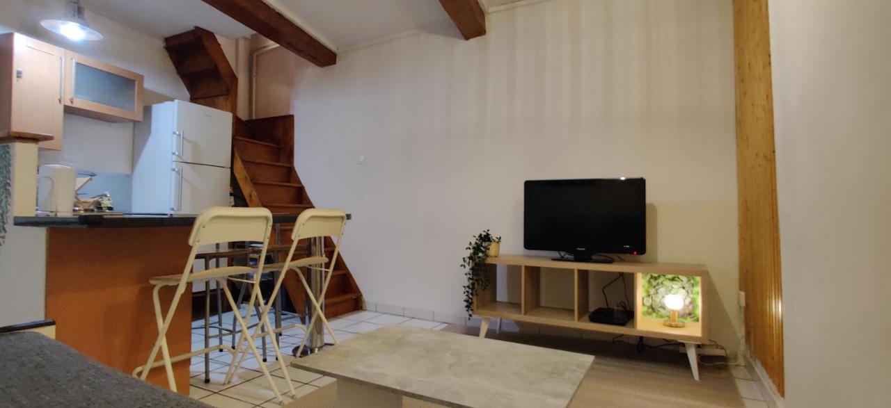 Entre Aix Et Marseille - Petite Maison A Auriol Екстер'єр фото